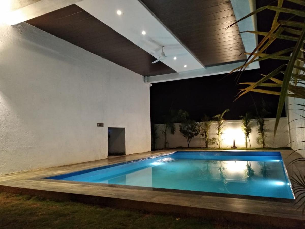 Platinum Villa 3Bhk โลนาวาลา ภายนอก รูปภาพ
